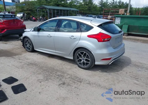 2016 Ford Focus Se z USA, uszkodzony, nr VIN 1FADP3K25GL266254
